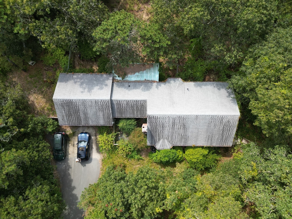 1051 Orleans Rd, Harwich, Massachusetts, 3 Bedrooms Bedrooms, 6 Rooms Rooms,2 BathroomsBathrooms,Residential,For Sale,Orleans Rd,73429162