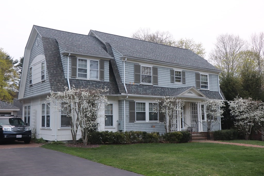 18 Tappan Rd, Wellesley, Massachusetts, 5 Bedrooms Bedrooms, 10 Rooms Rooms,3.5 BathroomsBathrooms,Residential Lease,For Rent,Tappan Rd,73391344