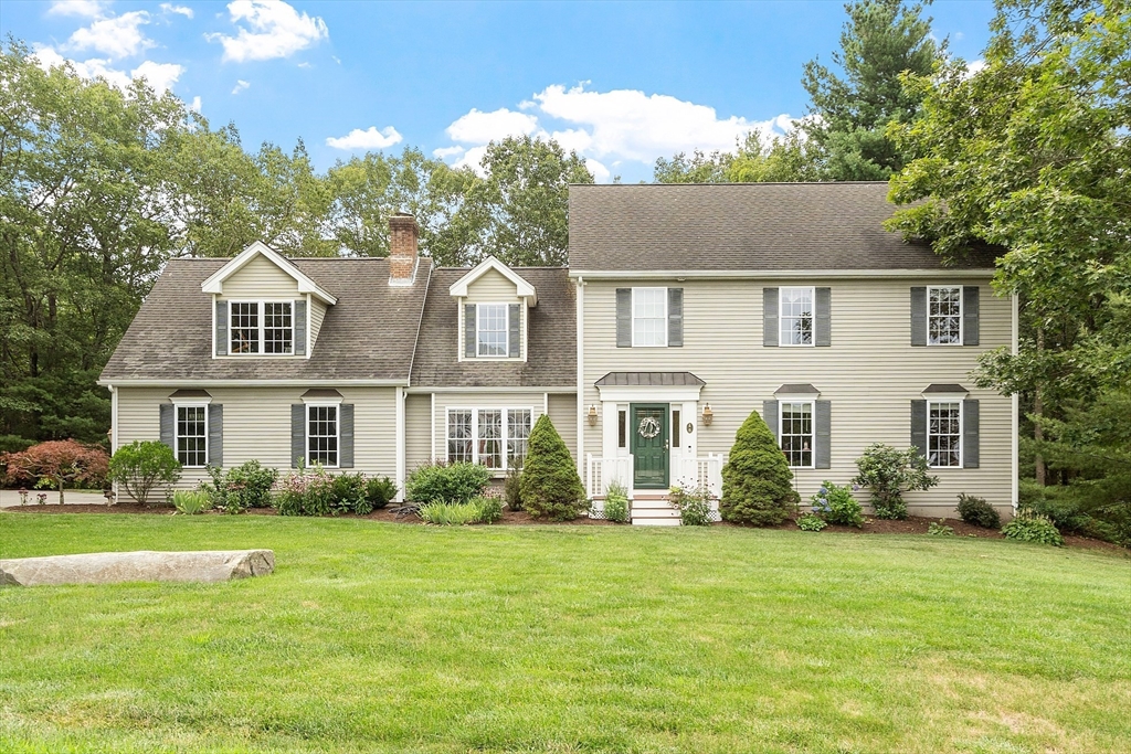 6 Winterberry Ln, Ayer, Massachusetts, 4 Bedrooms Bedrooms, 7 Rooms Rooms,2.5 BathroomsBathrooms,Residential,For Sale,Winterberry Ln,73413033