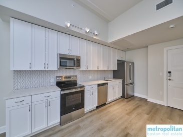 133 Salem St, Revere, Massachusetts, 2 Bedrooms Bedrooms, 4 Rooms Rooms,1 BathroomBathrooms,Residential Lease,For Rent,Salem St,73435479 133 Salem St, Revere, Massachusetts, 2 Bedrooms Bedrooms, 4 Rooms Rooms,1 BathroomBathrooms,Residential Lease,For Rent,Salem St,73435479