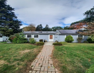 13 Atwood St., Kingston, Massachusetts, 2 Bedrooms Bedrooms, 5 Rooms Rooms,1 BathroomBathrooms,Residential Lease,For Rent,Atwood St.,73444345