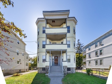 140 Callender Street, Boston, Massachusetts, 12 Bedrooms Bedrooms, 30 Rooms Rooms,6 BathroomsBathrooms,Residential Income,For Sale,Callender Street,73444399