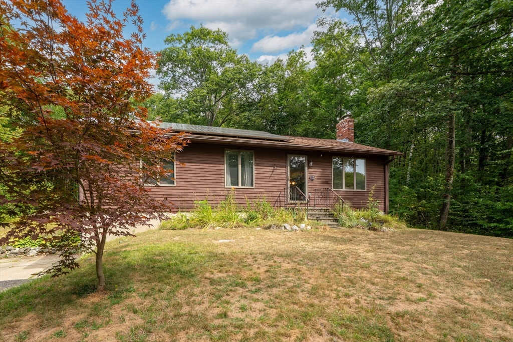 180 State Road, Phillipston, Massachusetts, 3 Bedrooms Bedrooms, 5 Rooms Rooms,1 BathroomBathrooms,Residential,For Sale,State Road,73424090
