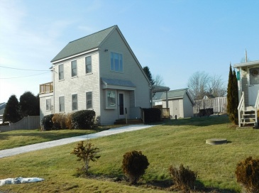 31 Second Street, Westport, Massachusetts, 2 Bedrooms Bedrooms, 7 Rooms Rooms,2 BathroomsBathrooms,Residential Lease,For Rent,Second Street,73368794