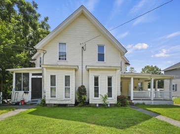 42 West Main Street, Ware, Massachusetts, 2 Bedrooms Bedrooms, 7 Rooms Rooms,1 BathroomBathrooms,Residential Lease,For Rent,West Main Street,73421765