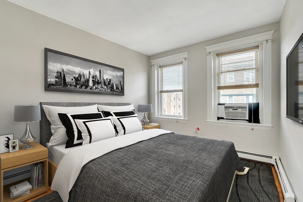 1625 Commonwealth Ave, Boston, Massachusetts, 1 Bedroom Bedrooms, 3 Rooms Rooms,1 BathroomBathrooms,Residential Lease,For Rent,Commonwealth Ave,73364487