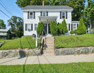 35-37 High St, Ware, Massachusetts, 4 Bedrooms Bedrooms, 10 Rooms Rooms,2 BathroomsBathrooms,Residential Income,For Sale,High St,73428753