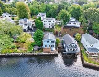 285 Riverside Dr, Tiverton, Rhode Island, 3 Bedrooms Bedrooms, 7 Rooms Rooms,1.5 BathroomsBathrooms,Residential,For Sale,Riverside Dr,73445741