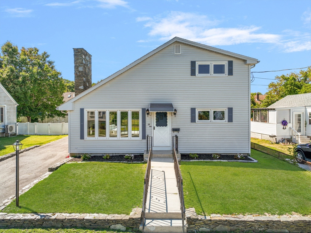 55 Buttonwood Road, Dartmouth, Massachusetts, 3 Bedrooms Bedrooms, 5 Rooms Rooms,1.5 BathroomsBathrooms,Residential,For Sale,Buttonwood Road,73426358