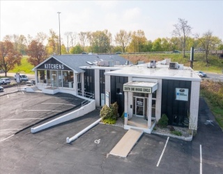 584 Meadow St, Agawam, Massachusetts, ,Commercial Lease,For Rent,Meadow St,73445874