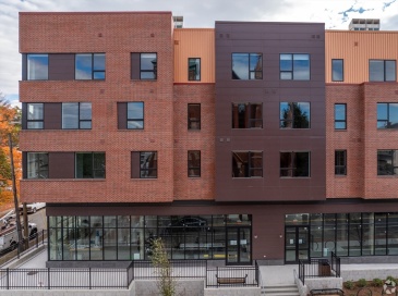 45 E Central Street, Natick, Massachusetts, 1 Bedroom Bedrooms, 3 Rooms Rooms,1 BathroomBathrooms,Residential Lease,For Rent,E Central Street,73445887