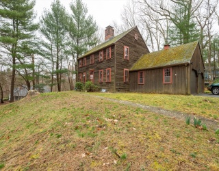 15 Hart Rd., Lynnfield, Massachusetts, 2 Bedrooms Bedrooms, 6 Rooms Rooms,2.5 BathroomsBathrooms,Residential Lease,For Rent,Hart Rd.,73445938