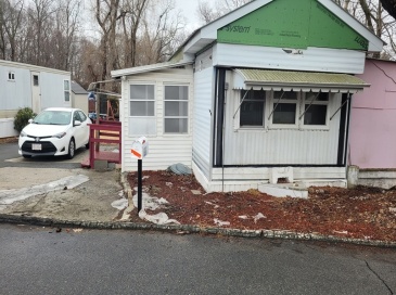 261 Newbury, Peabody, Massachusetts, 3 Bedrooms Bedrooms, 5 Rooms Rooms,1 BathroomBathrooms,Residential,For Sale,Newbury,73342233