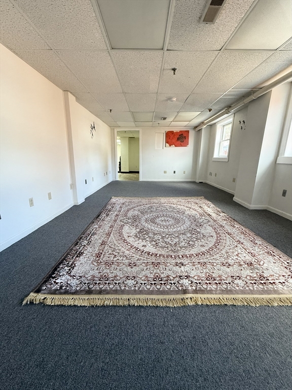 6 Nichols St, Salem, Massachusetts, 5 Bedrooms Bedrooms, 10 Rooms Rooms,2 BathroomsBathrooms,Residential Lease,For Rent,Nichols St,73446002