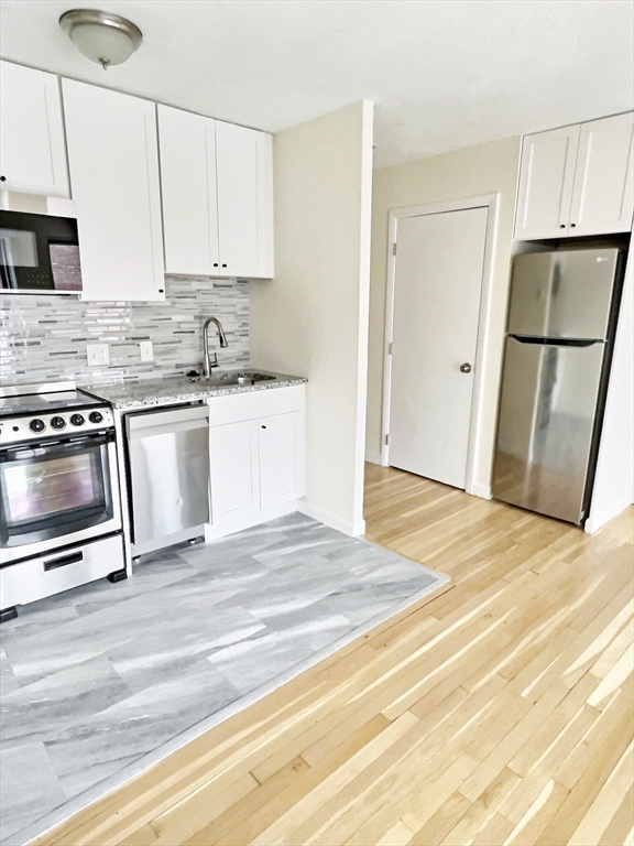 1039 Commonwealth, Boston, Massachusetts, 1 Room Rooms,1 BathroomBathrooms,Residential Lease,For Rent,Commonwealth,73446051