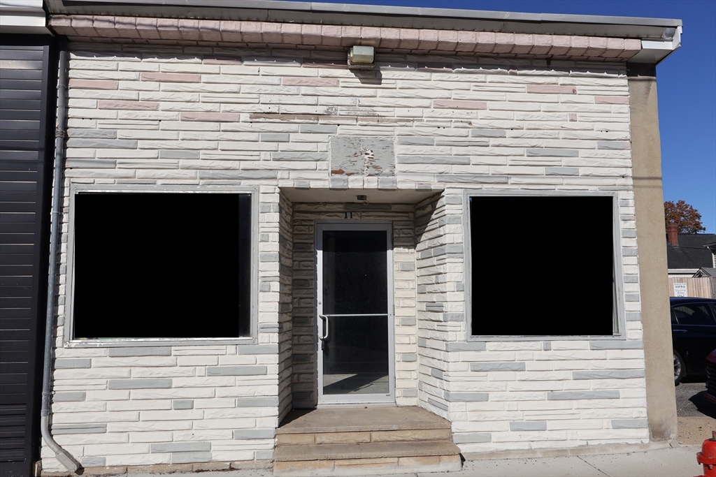 11 Belmont St, Cambridge, Massachusetts, ,Commercial Sale,For Sale,Belmont St,73446127