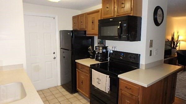 34 Walden, Natick, Massachusetts, 1 Bedroom Bedrooms, 4 Rooms Rooms,1 BathroomBathrooms,Residential Lease,For Rent,Walden,73446169