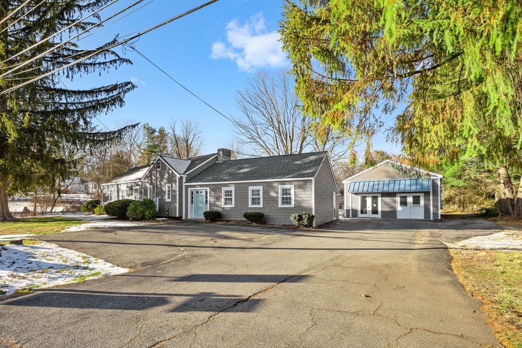 216 Boston Rd, Southborough, Massachusetts, ,Commercial Sale,For Sale,Boston Rd,73446170