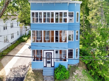 216 Clarendon Street, Fitchburg, Massachusetts, 6 Bedrooms Bedrooms, 15 Rooms Rooms,3 BathroomsBathrooms,Residential Income,For Sale,Clarendon Street,73419840