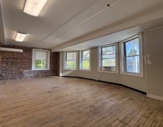 94 River St, Haverhill, Massachusetts, ,Commercial Lease,For Rent,River St,73446240