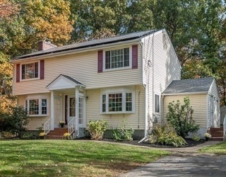 194 Paine Street, Bellingham, Massachusetts, 4 Bedrooms Bedrooms, 8 Rooms Rooms,3 BathroomsBathrooms,Residential,For Sale,Paine Street,73445725