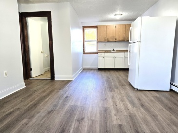 43 Park St, Taunton, Massachusetts, 1 Bedroom Bedrooms, 3 Rooms Rooms,1 BathroomBathrooms,Residential Lease,For Rent,Park St,73446395 43 Park St, Taunton, Massachusetts, 1 Bedroom Bedrooms, 3 Rooms Rooms,1 BathroomBathrooms,Residential Lease,For Rent,Park St,73446395