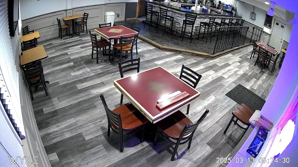 349 Alden St, Fall River, Massachusetts, 10 Bedrooms Bedrooms, 25 Rooms Rooms,8 BathroomsBathrooms,Residential Income,For Sale,Alden St,73346917