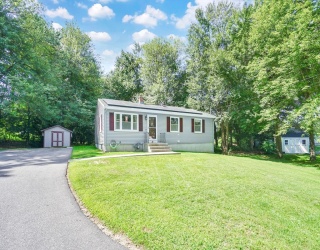 19 Ruthven St, Springfield, Massachusetts, 3 Bedrooms Bedrooms, 5 Rooms Rooms,1.5 BathroomsBathrooms,Residential,For Sale,Ruthven St,73424955