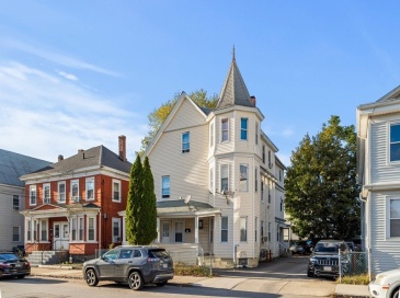 23-25 Bowdoin St, Lawrence, Massachusetts, 9 Bedrooms Bedrooms, 15 Rooms Rooms,3 BathroomsBathrooms,Residential Income,For Sale,Bowdoin St,73173974