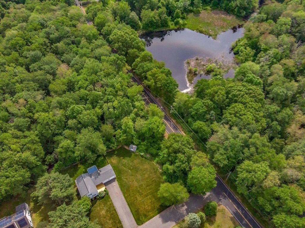 8 Evergreen Terrace, Hampden, Massachusetts, 4 Bedrooms Bedrooms, 8 Rooms Rooms,2.5 BathroomsBathrooms,Residential,For Sale,Evergreen Terrace,73381760