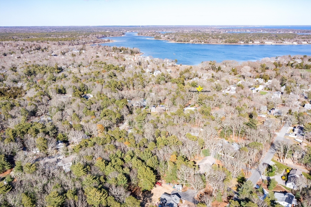 1081-B Main St, Barnstable, Massachusetts, 5 Bedrooms Bedrooms, 9 Rooms Rooms,2 BathroomsBathrooms,Residential,For Sale,Main St,73446618