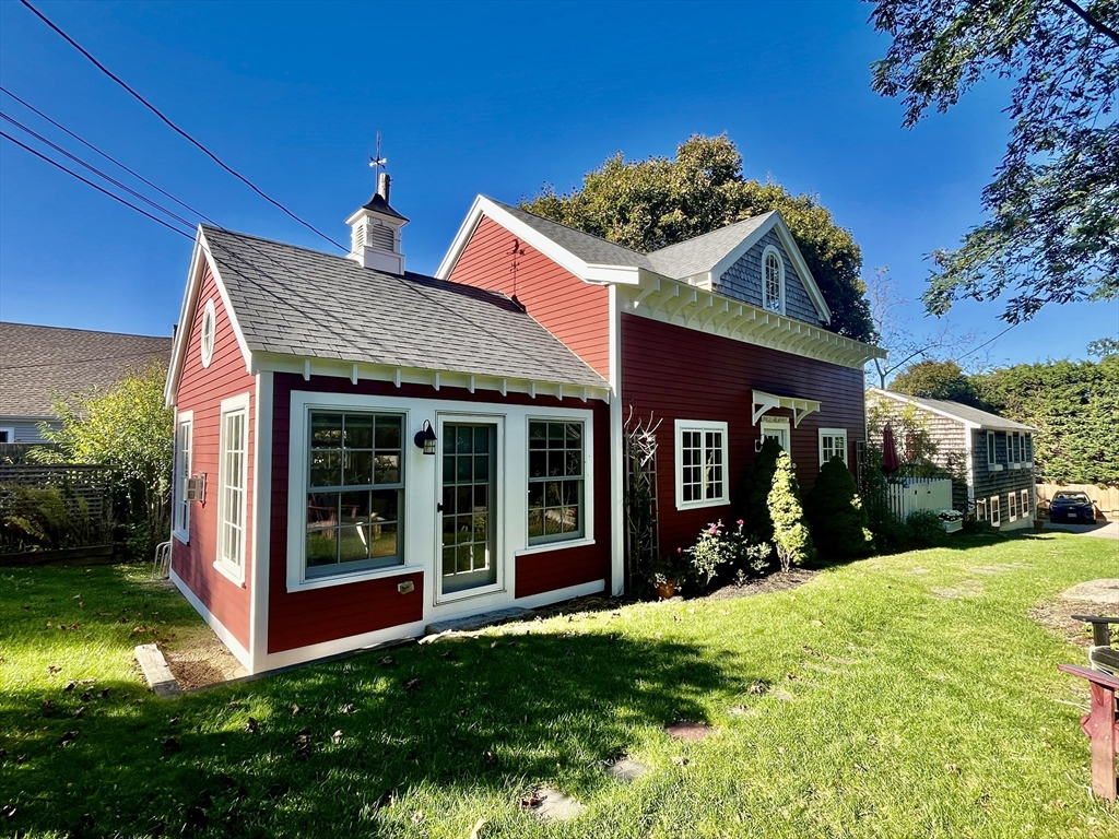 7 Calebs Ln, Rockport, Massachusetts, 2 Bedrooms Bedrooms, 4 Rooms Rooms,2 BathroomsBathrooms,Residential Lease,For Rent,Calebs Ln,73446833