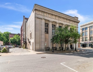 1675 Main St, Springfield, Massachusetts, ,Commercial Sale,For Sale,Main St,73361053
