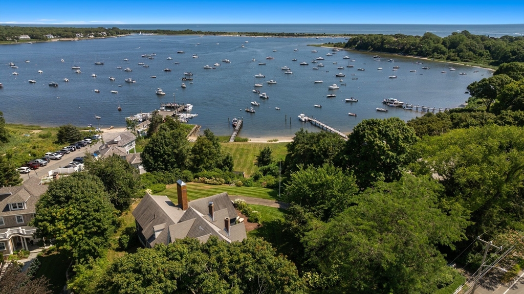 916 Main Street, Barnstable, Massachusetts, 5 Bedrooms Bedrooms, 10 Rooms Rooms,3 BathroomsBathrooms,Residential,For Sale,Main Street,73423792