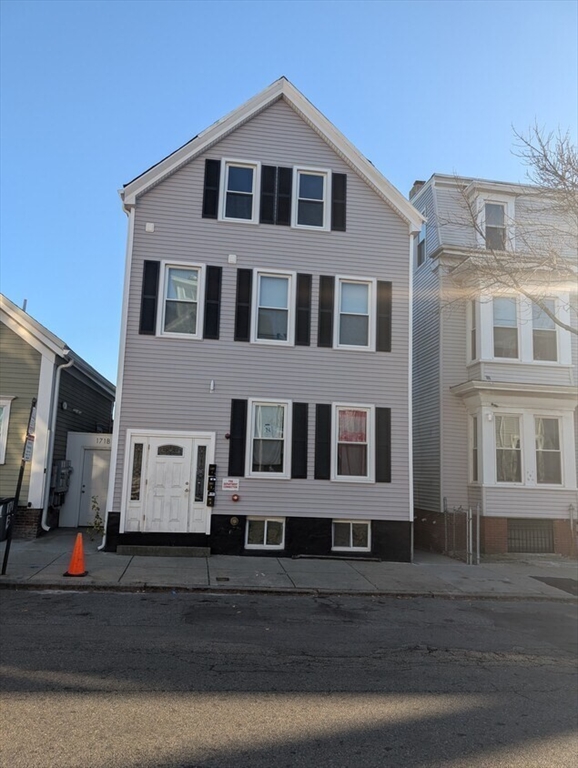 167 Lexington St, Boston, Massachusetts, 7 Bedrooms Bedrooms, 16 Rooms Rooms,3 BathroomsBathrooms,Residential Income,For Sale,Lexington St,73447041