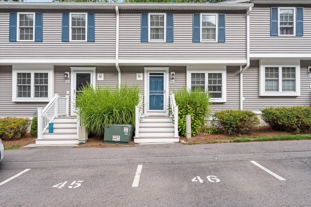 46 Benjamin Landing Ln, Franklin, Massachusetts, 2 Bedrooms Bedrooms, 4 Rooms Rooms,1.5 BathroomsBathrooms,Residential,For Sale,Benjamin Landing Ln,73432875