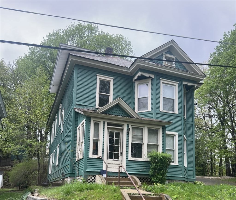 57 Beacon St, North Adams, Massachusetts, 7 Bedrooms Bedrooms, 15 Rooms Rooms,3 BathroomsBathrooms,Residential Income,For Sale,Beacon St,73379968