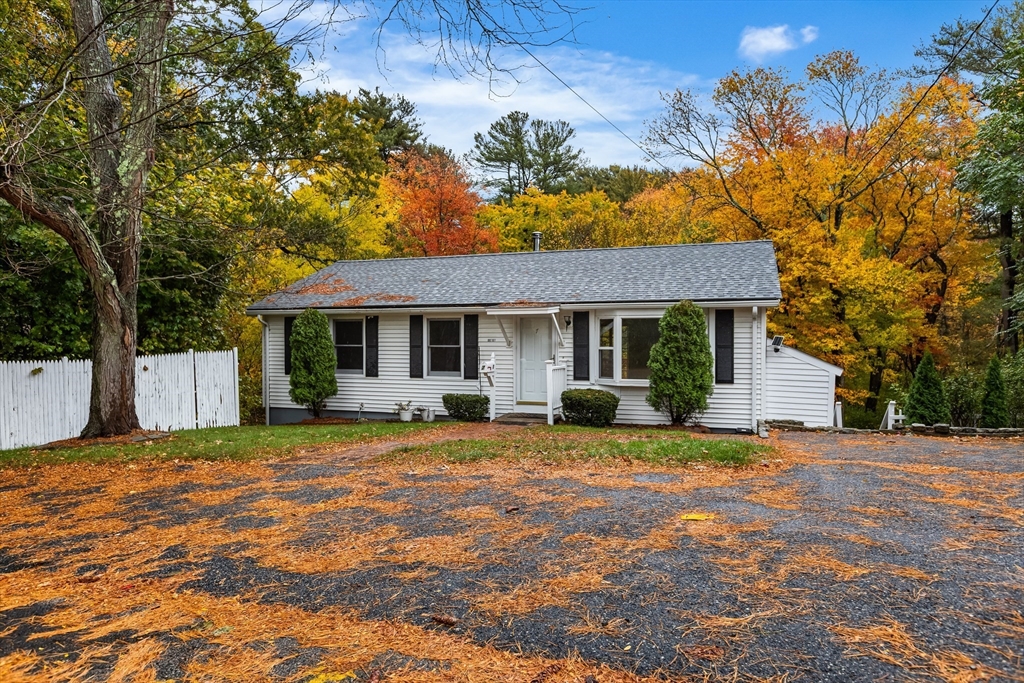 7 Westwood Rd, Natick, Massachusetts, 3 Bedrooms Bedrooms, 8 Rooms Rooms,2 BathroomsBathrooms,Residential,For Sale,Westwood Rd,73447387