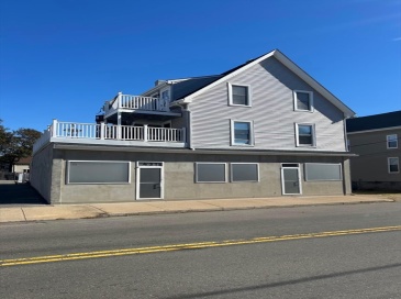 431-433 Chatham, Lynn, Massachusetts, 4 Bedrooms Bedrooms, 14 Rooms Rooms,3 BathroomsBathrooms,Residential Income,For Sale,Chatham,73447401