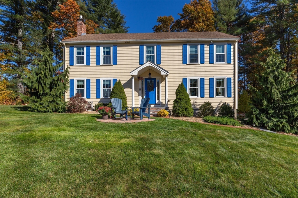 194 Olympic Ln, North Andover, Massachusetts, 4 Bedrooms Bedrooms, 9 Rooms Rooms,2.5 BathroomsBathrooms,Residential,For Sale,Olympic Ln,73428537