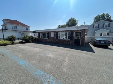 1570 Middlesex St., Lowell, Massachusetts, ,Commercial Sale,For Sale,Middlesex St.,73420156 1570 Middlesex St., Lowell, Massachusetts, ,Commercial Sale,For Sale,Middlesex St.,73420156