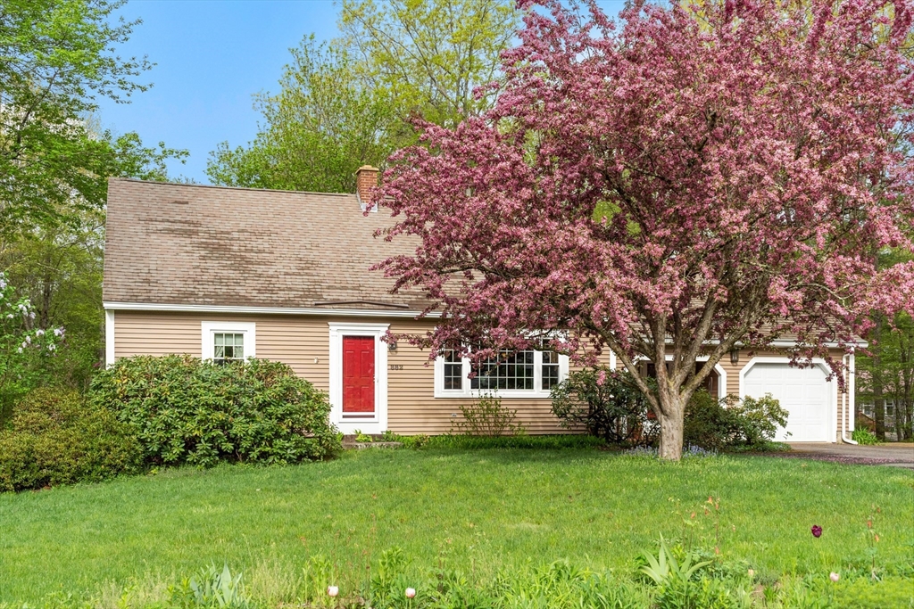 882 Old Keene Rd, Athol, Massachusetts, 4 Bedrooms Bedrooms, 11 Rooms Rooms,2 BathroomsBathrooms,Residential,For Sale,Old Keene Rd,73427299