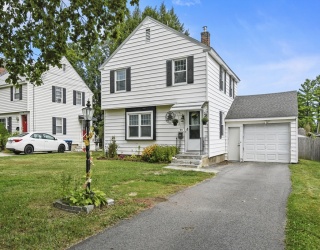 99 Cambridge Avenue, Pittsfield, Massachusetts, 3 Bedrooms Bedrooms, 6 Rooms Rooms,1 BathroomBathrooms,Residential,For Sale,Cambridge Avenue,73424188