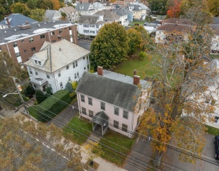 33 Elm St, Quincy, Massachusetts, 6 Bedrooms Bedrooms, 10 Rooms Rooms,4 BathroomsBathrooms,Residential Income,For Sale,Elm St,73447508