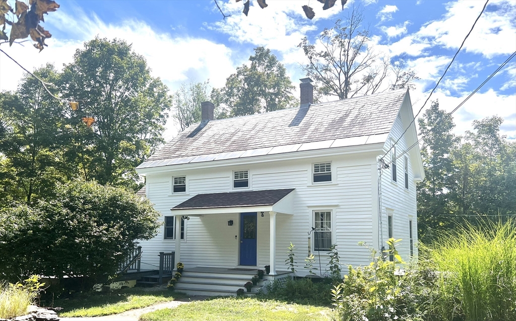 42 South St, Bernardston, Massachusetts, 4 Bedrooms Bedrooms, 12 Rooms Rooms,2.5 BathroomsBathrooms,Residential,For Sale,South St,73425922