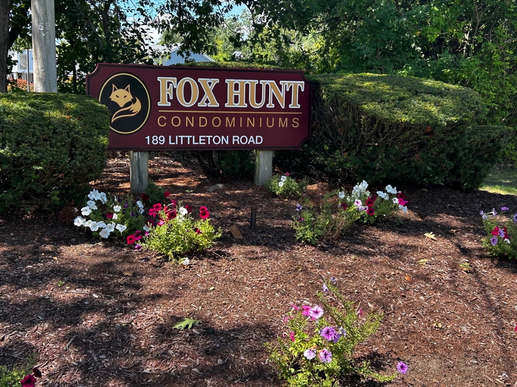 189 Littleton Road, Chelmsford, Massachusetts, 2 Bedrooms Bedrooms, 4 Rooms Rooms,1 BathroomBathrooms,Residential,For Sale,Littleton Road,73425362