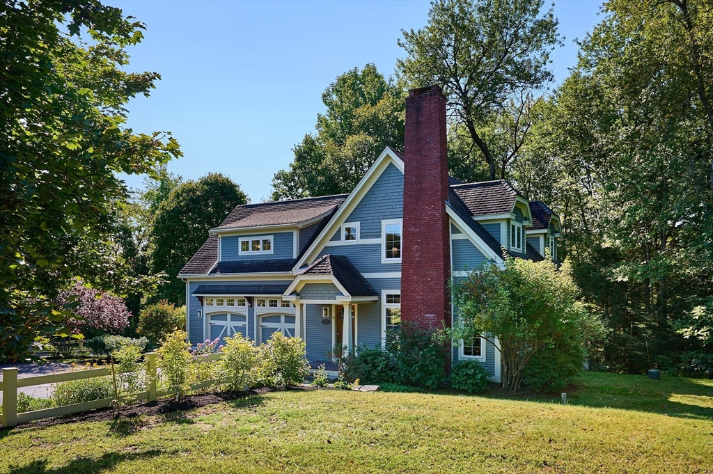 36 Sovereign Way, Northampton, Massachusetts, 3 Bedrooms Bedrooms, 7 Rooms Rooms,3.5 BathroomsBathrooms,Residential,For Sale,Sovereign Way,73430665