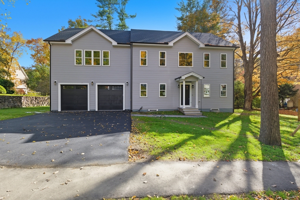 20 Pine Hill Rd, Lynnfield, Massachusetts, 4 Bedrooms Bedrooms, 9 Rooms Rooms,3.5 BathroomsBathrooms,Residential,For Sale,Pine Hill Rd,73447704