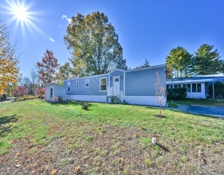 39 Park Ave, Sturbridge, Massachusetts, 2 Bedrooms Bedrooms, 5 Rooms Rooms,2 BathroomsBathrooms,Residential,For Sale,Park Ave,73447820