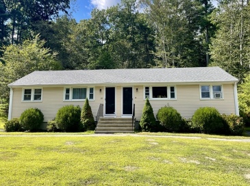 15 Conant Street, Bridgewater, Massachusetts, 2 Bedrooms Bedrooms, 5 Rooms Rooms,1 BathroomBathrooms,Residential Lease,For Rent,Conant Street,73430295